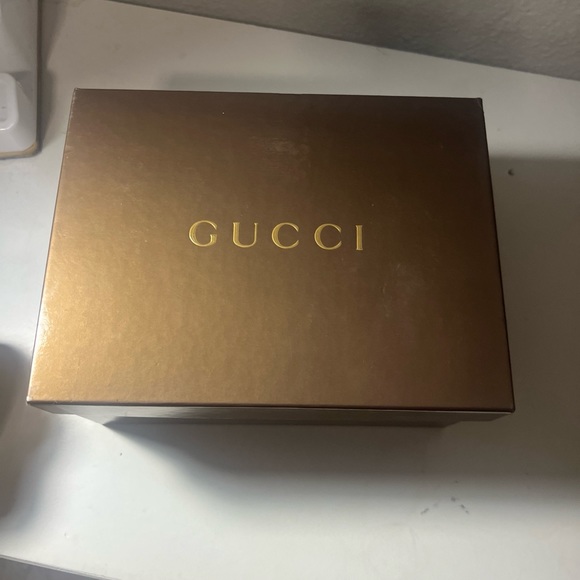 GUCCI
Monogram Micro Joy Boston Metallic - Picture 6 of 12